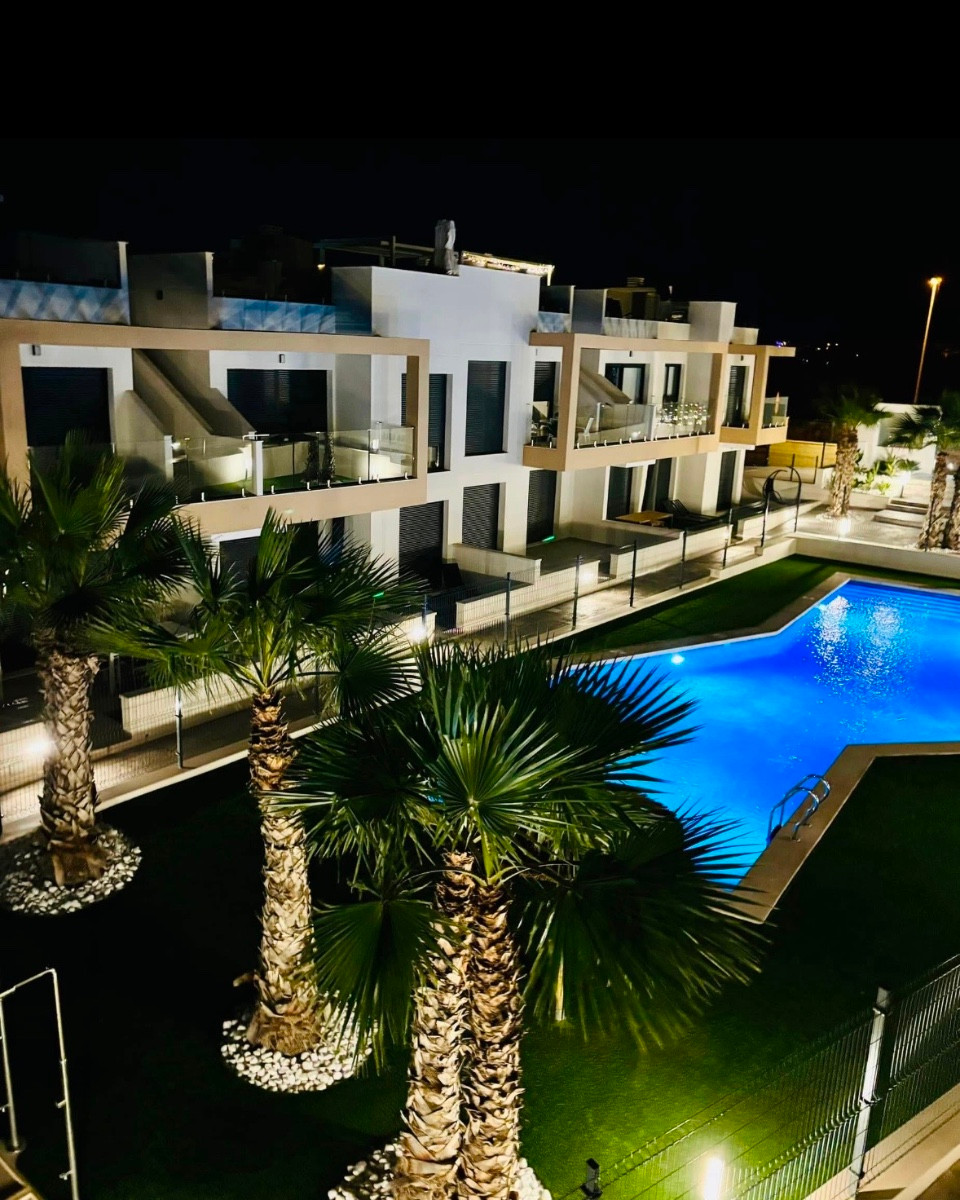 2 Bed Apartment for sale in Villamartin Costa Blanca, Alicante, Spain