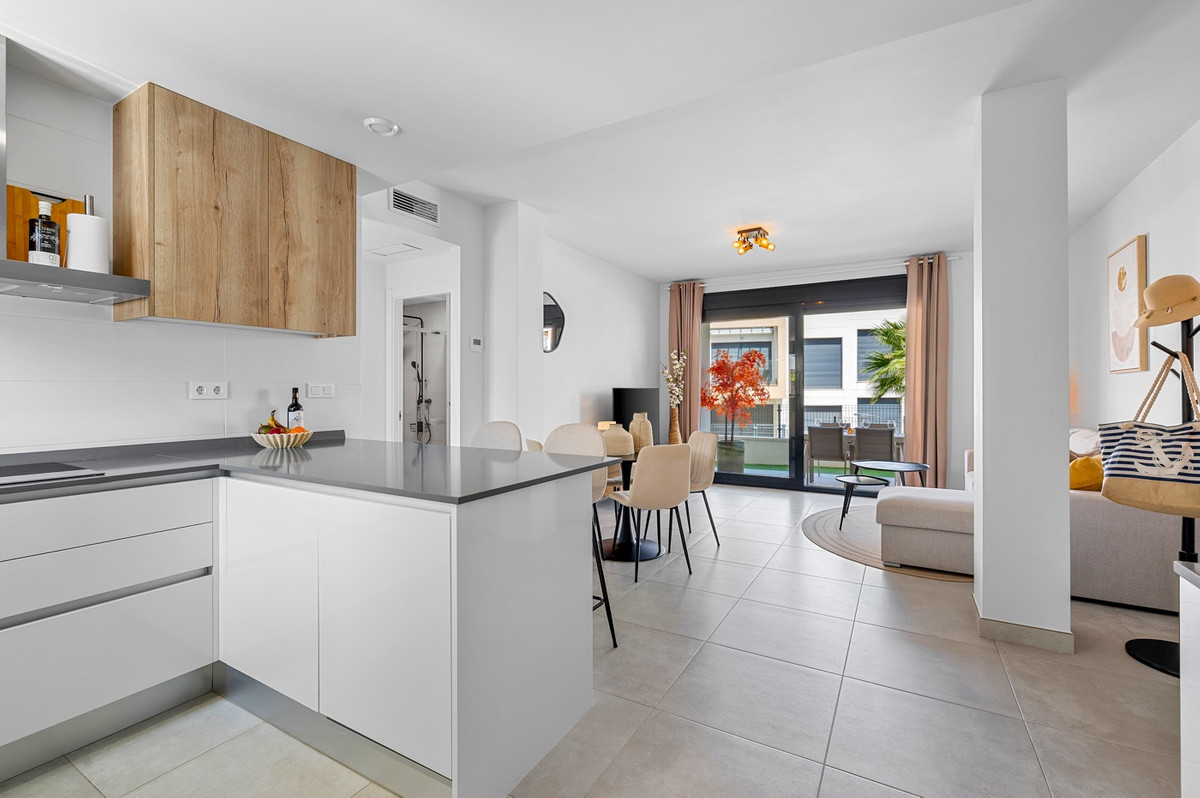 2 Bed Apartment for sale in Villamartin Costa Blanca, Alicante, Spain