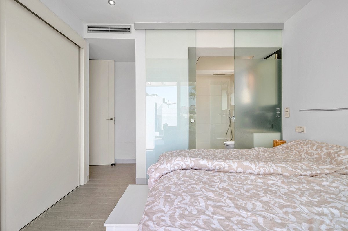 Se vende Villa - Chalet de 3 dormitorios en Costa Blanca, Alicante, España