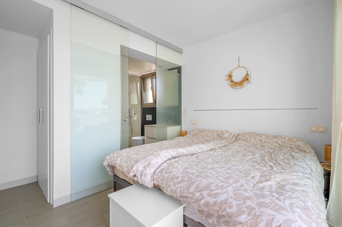 Se vende Villa - Chalet de 3 dormitorios en Costa Blanca, Alicante, España