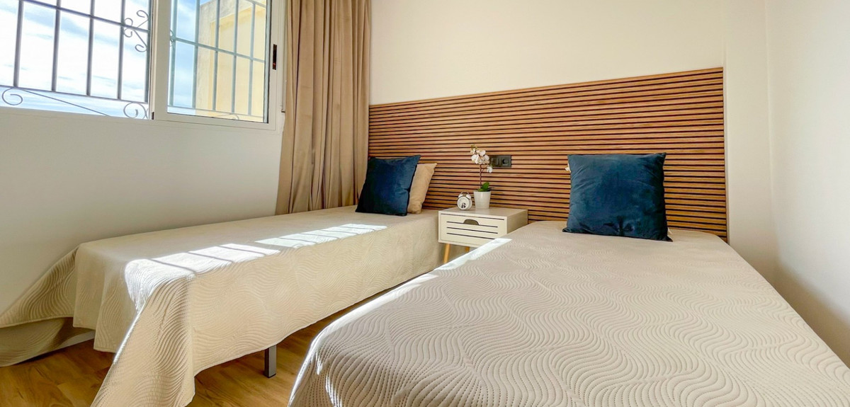 Se vende Adosada de 3 dormitorios en Costa Blanca, Alicante, España