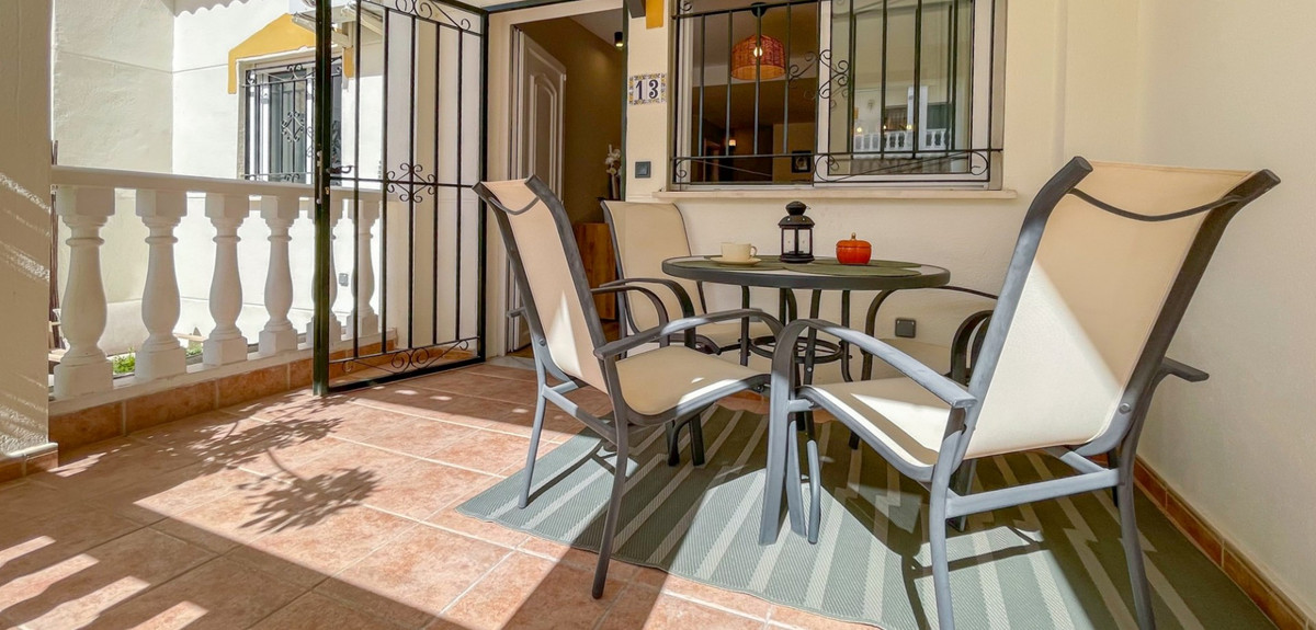 Se vende Adosada de 3 dormitorios en Costa Blanca, Alicante, España