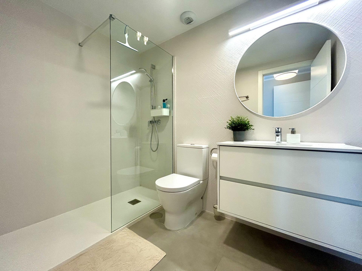 2 Bed Apartment for sale in Campoamor Costa Blanca, Alicante, Spain
