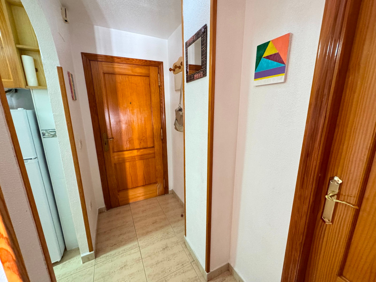 Se vende Apartamento Planta Media de 1 dormitorios en Costa Blanca, Alicante, España