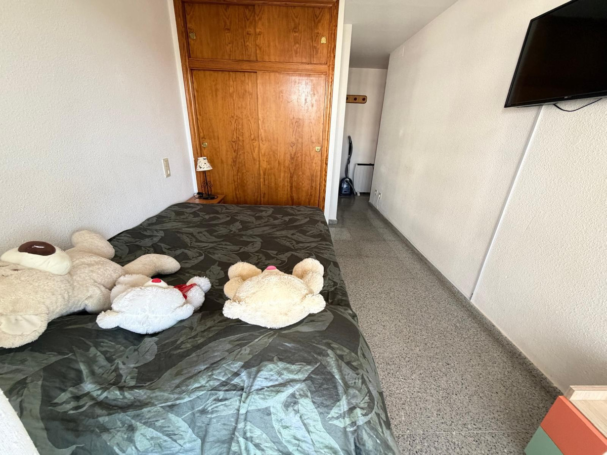 Se vende Apartamento Planta Media de 3 dormitorios en Costa Blanca, Alicante, España