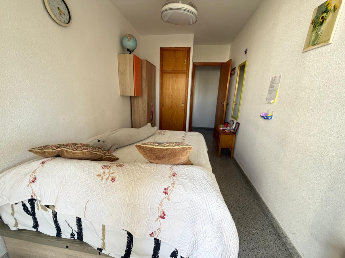 Se vende Apartamento Planta Media de 3 dormitorios en Costa Blanca, Alicante, España