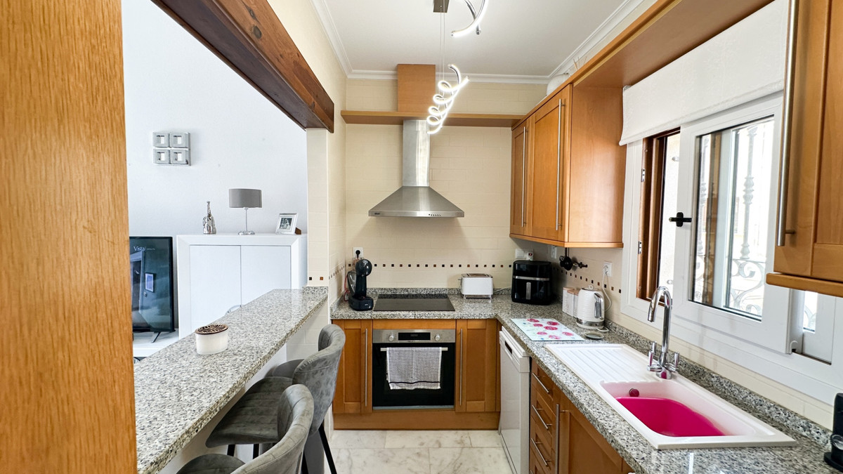 2 Bed Townhouse for sale in La Finca Golf Costa Blanca, Alicante, Spain