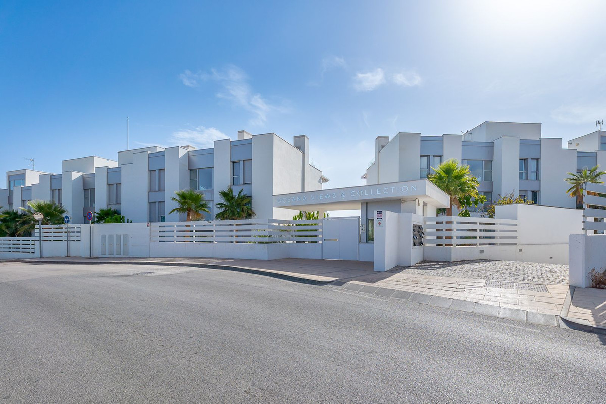 2 Bed Apartment for sale in Cancelada Costa Del Sol, Málaga, Spain