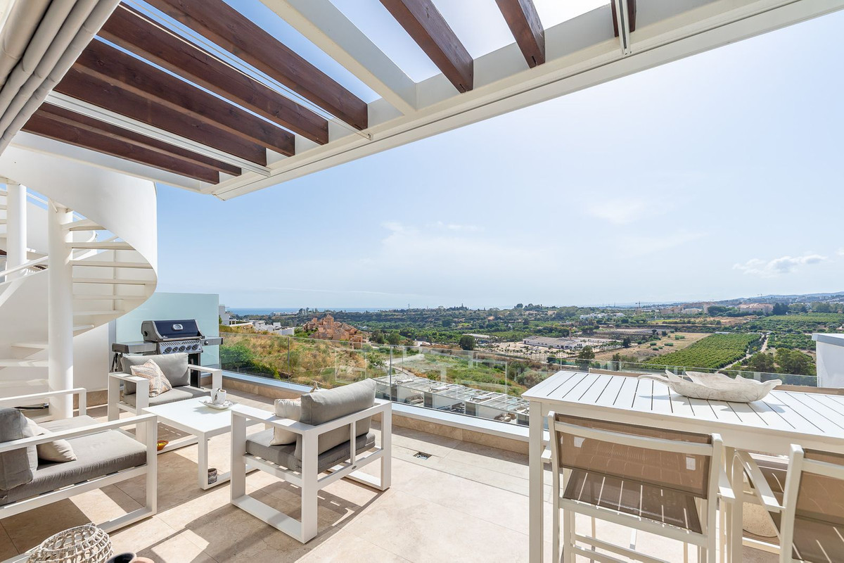 2 Bed Apartment for sale in Cancelada Costa Del Sol, Málaga, Spain