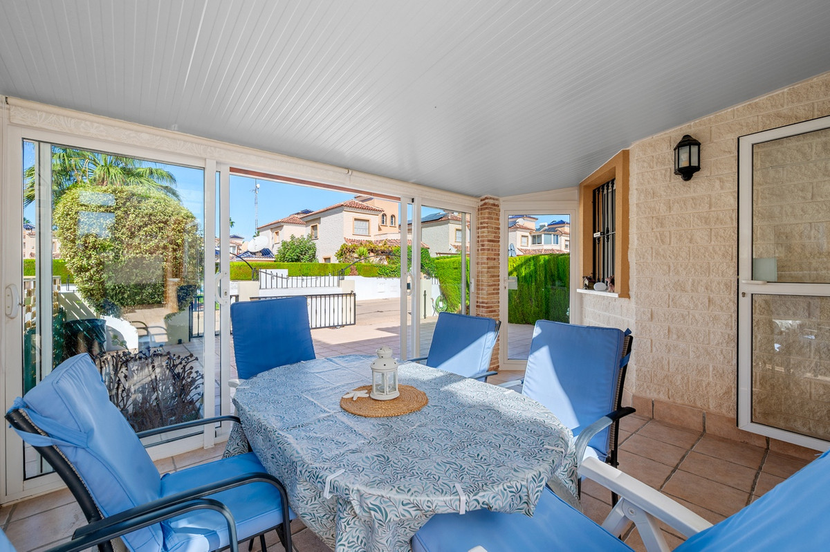 3 Bed Townhouse for sale in Guardamar Del Segura Costa Blanca, Alicante, Spain