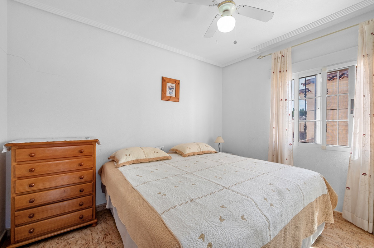 3 Bed Townhouse for sale in Guardamar Del Segura Costa Blanca, Alicante, Spain