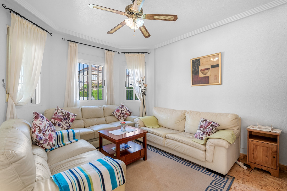 3 Bed Townhouse for sale in Guardamar Del Segura Costa Blanca, Alicante, Spain