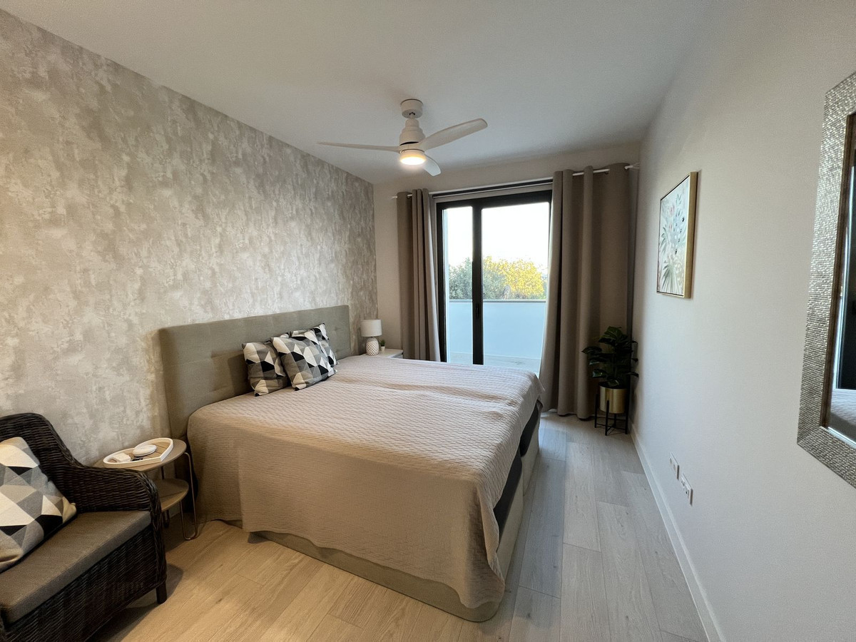 Se vende Pareada de 3 dormitorios en Costa Del Sol, Cadiz, España