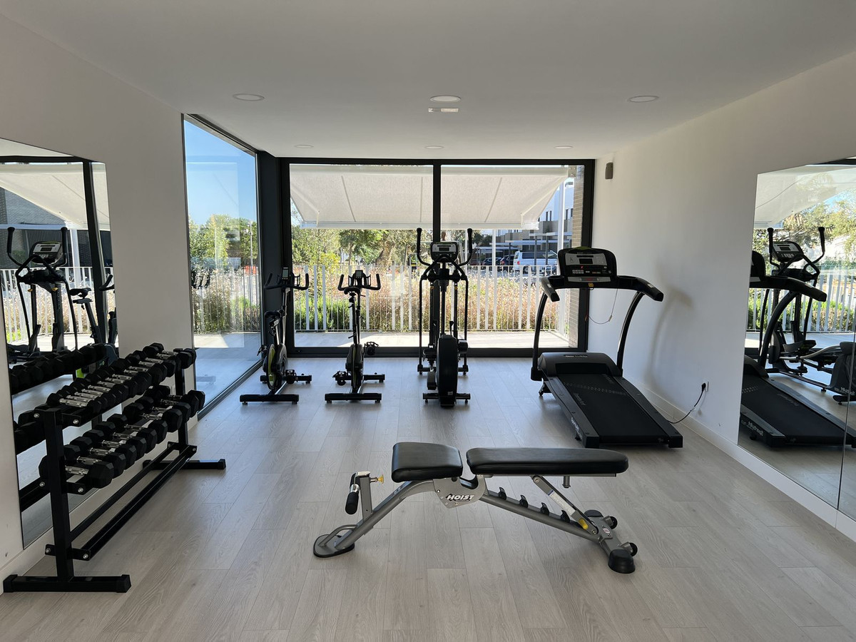 Se vende Pareada de 3 dormitorios en Costa Del Sol, Cadiz, España