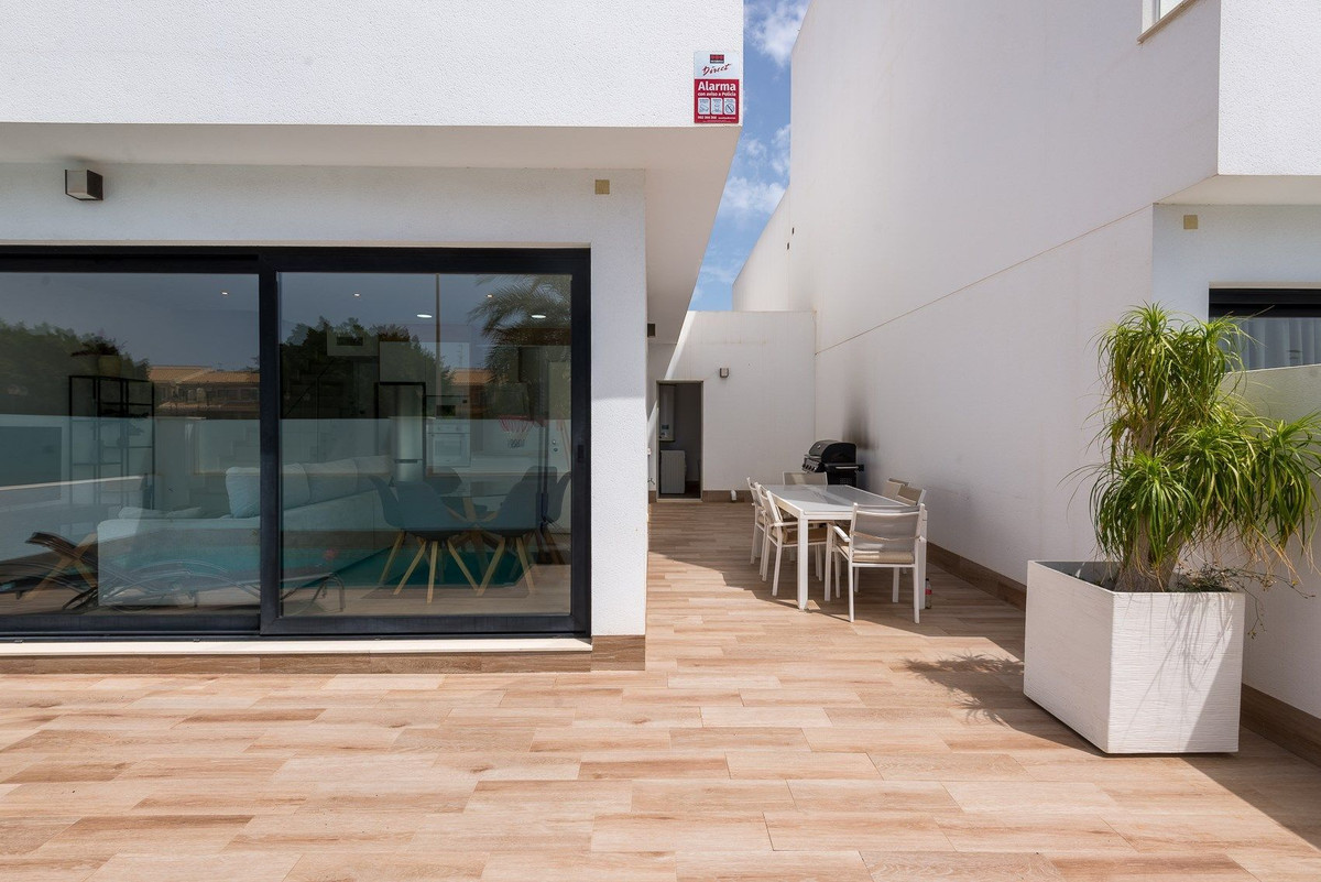 Se vende Villa - Chalet de 3 dormitorios en Costa Calida, Murcia, España