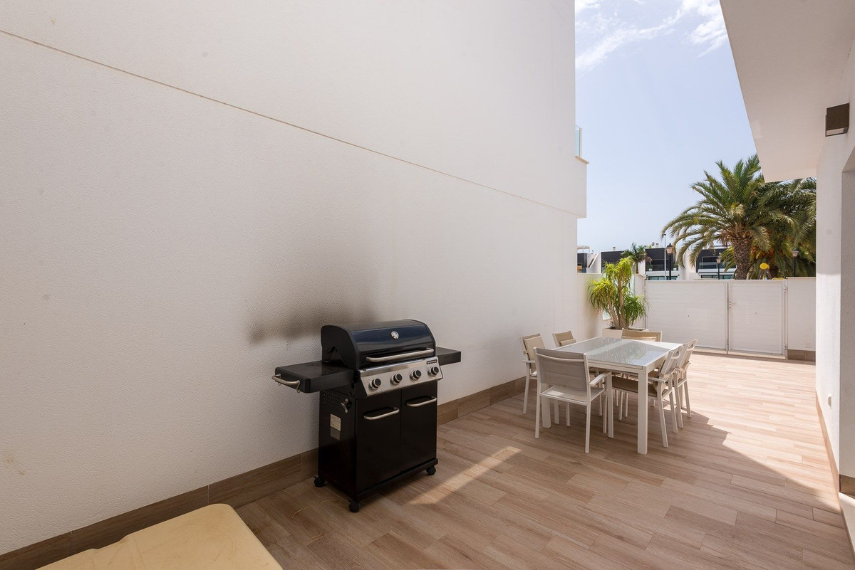 Se vende Villa - Chalet de 3 dormitorios en Costa Calida, Murcia, España