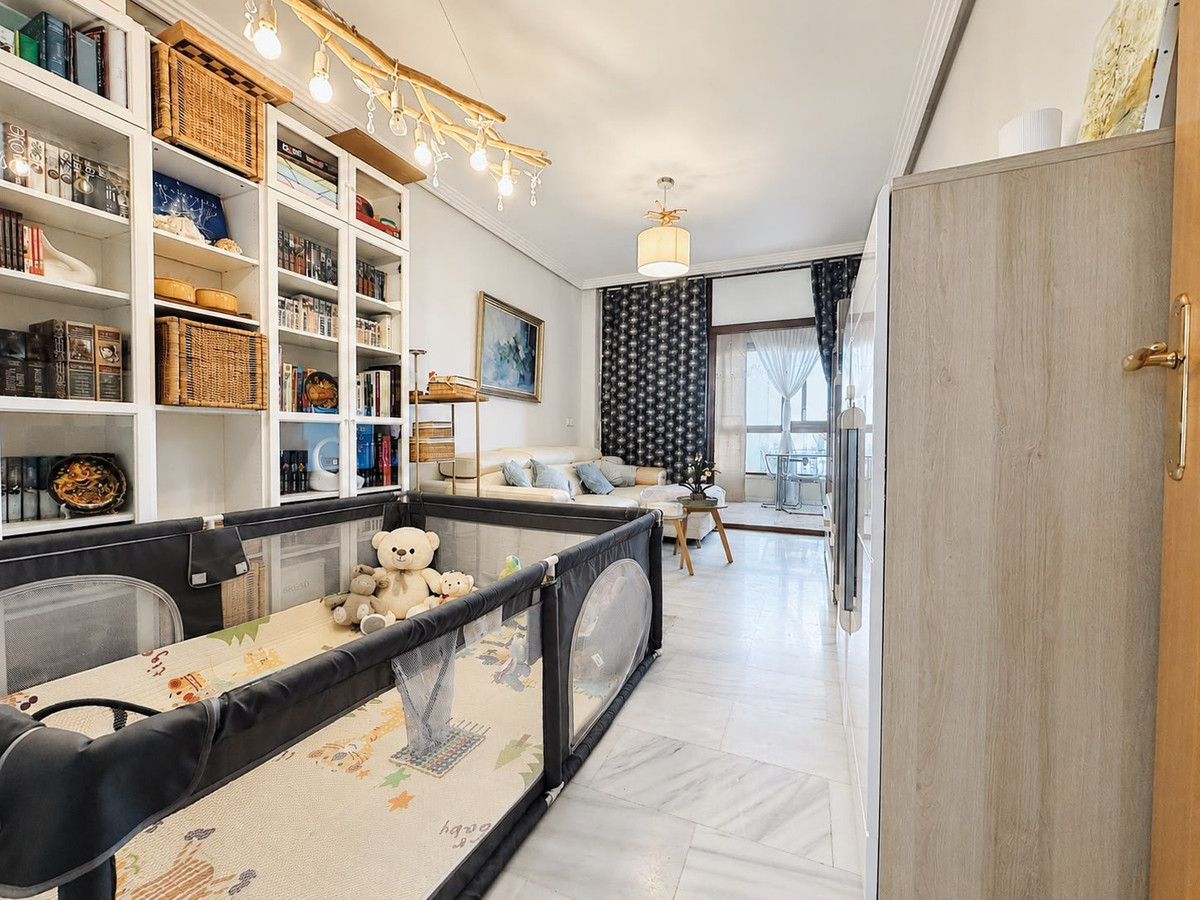 2 Bed Apartment for sale in Benidorm Costa Blanca, Alicante, Spain