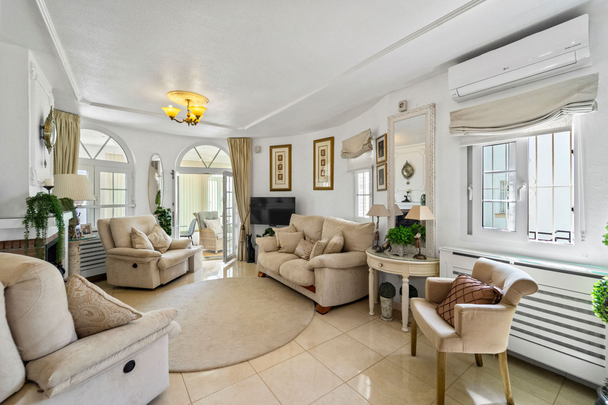 3 Bed Townhouse for sale in Los Dolses Costa Blanca, Alicante, Spain