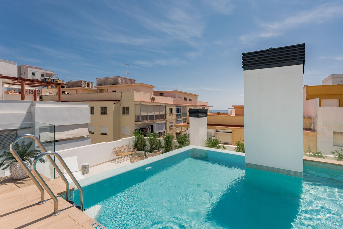 2 Bed Apartment for sale in Estepona Costa Del Sol, Málaga, Spain