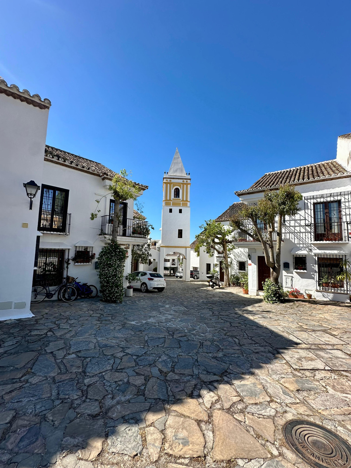 4 Bed Townhouse for sale in The Golden Mile Costa Del Sol, Málaga, Spain