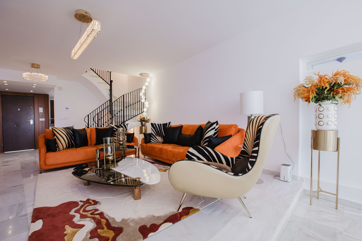 4 Bed Townhouse for sale in The Golden Mile Costa Del Sol, Málaga, Spain