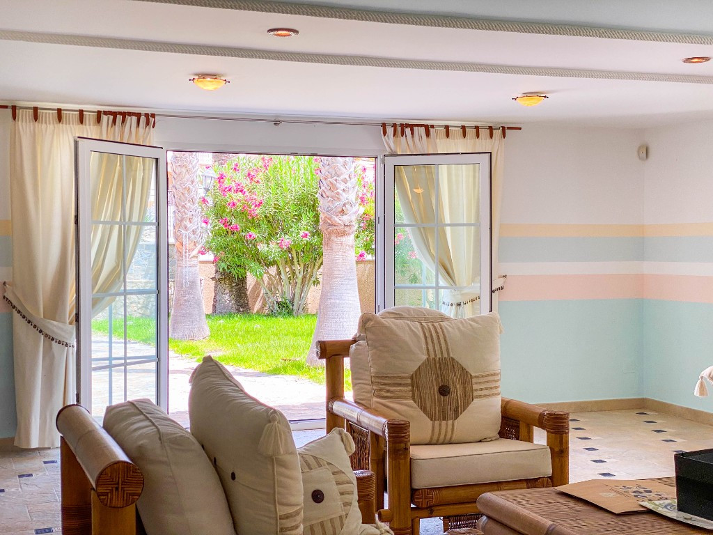 7 Bed Townhouse for sale in Villamartin Costa Blanca, Alicante, Spain
