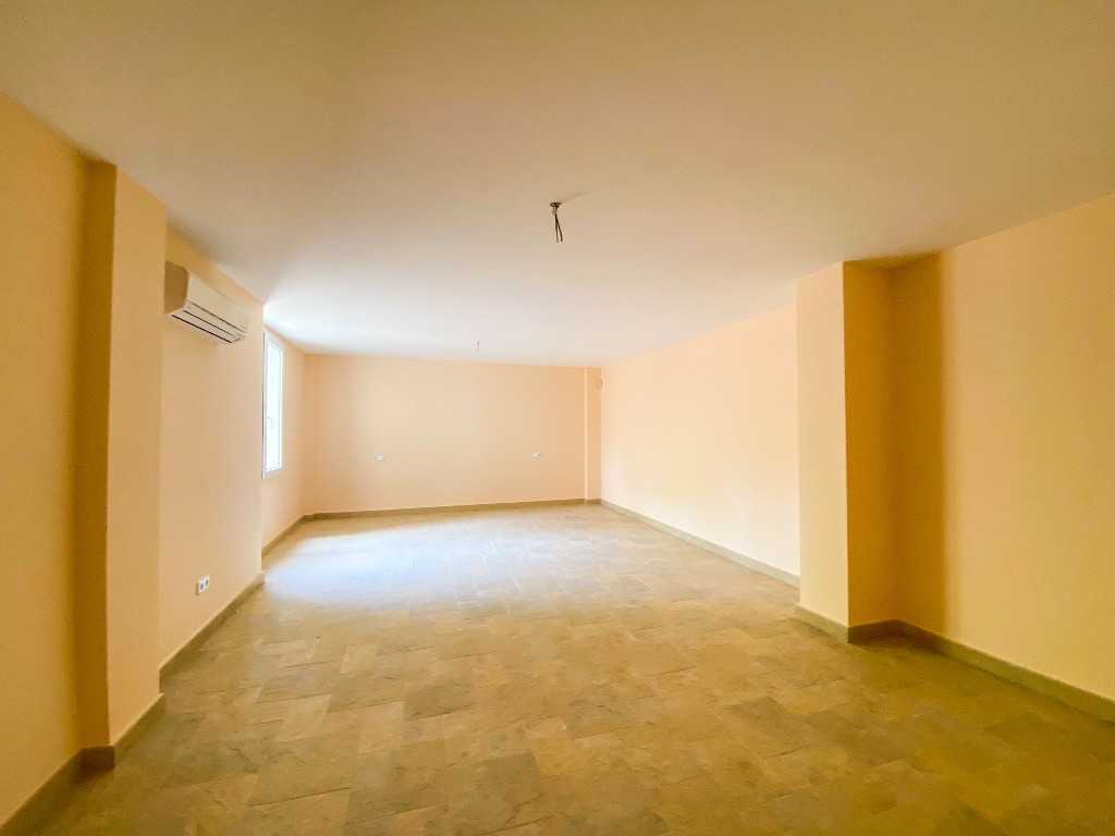 7 Bed Townhouse for sale in Villamartin Costa Blanca, Alicante, Spain
