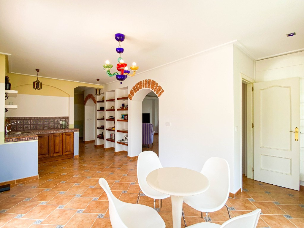 7 Bed Townhouse for sale in Villamartin Costa Blanca, Alicante, Spain