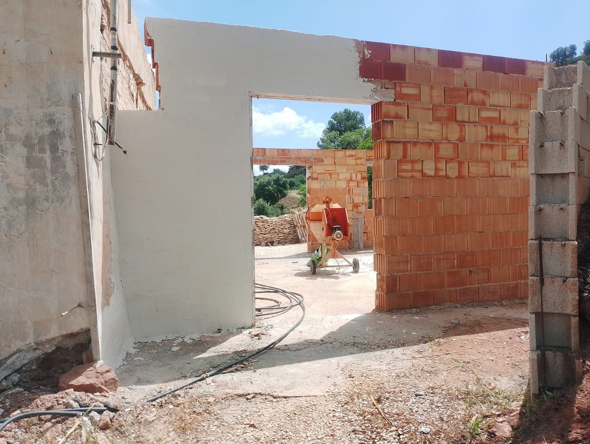 Plots for sale in Tolox Costa Del Sol, Málaga, Spain
