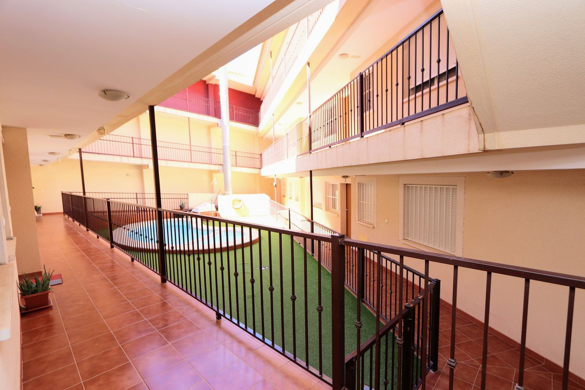 Se vende Apartamento Planta Media de 2 dormitorios en Costa Calida, Murcia, España