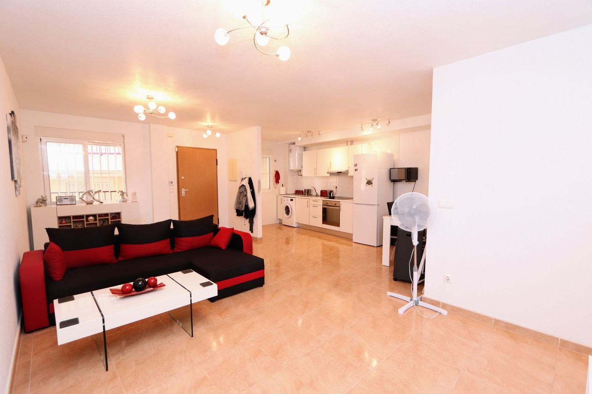 Se vende Apartamento Planta Media de 2 dormitorios en Costa Calida, Murcia, España