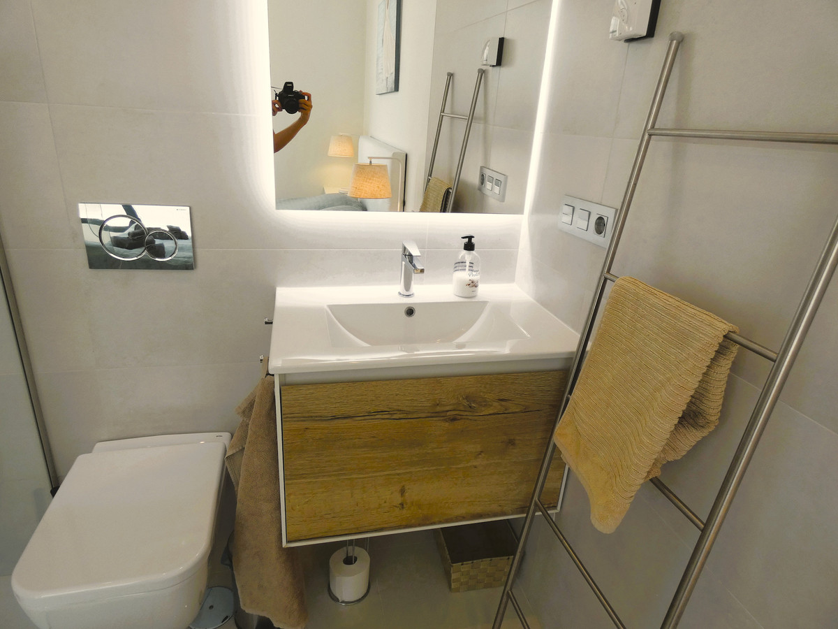 3 Bed Apartment for sale in Torrevieja Costa Blanca, Alicante, Spain