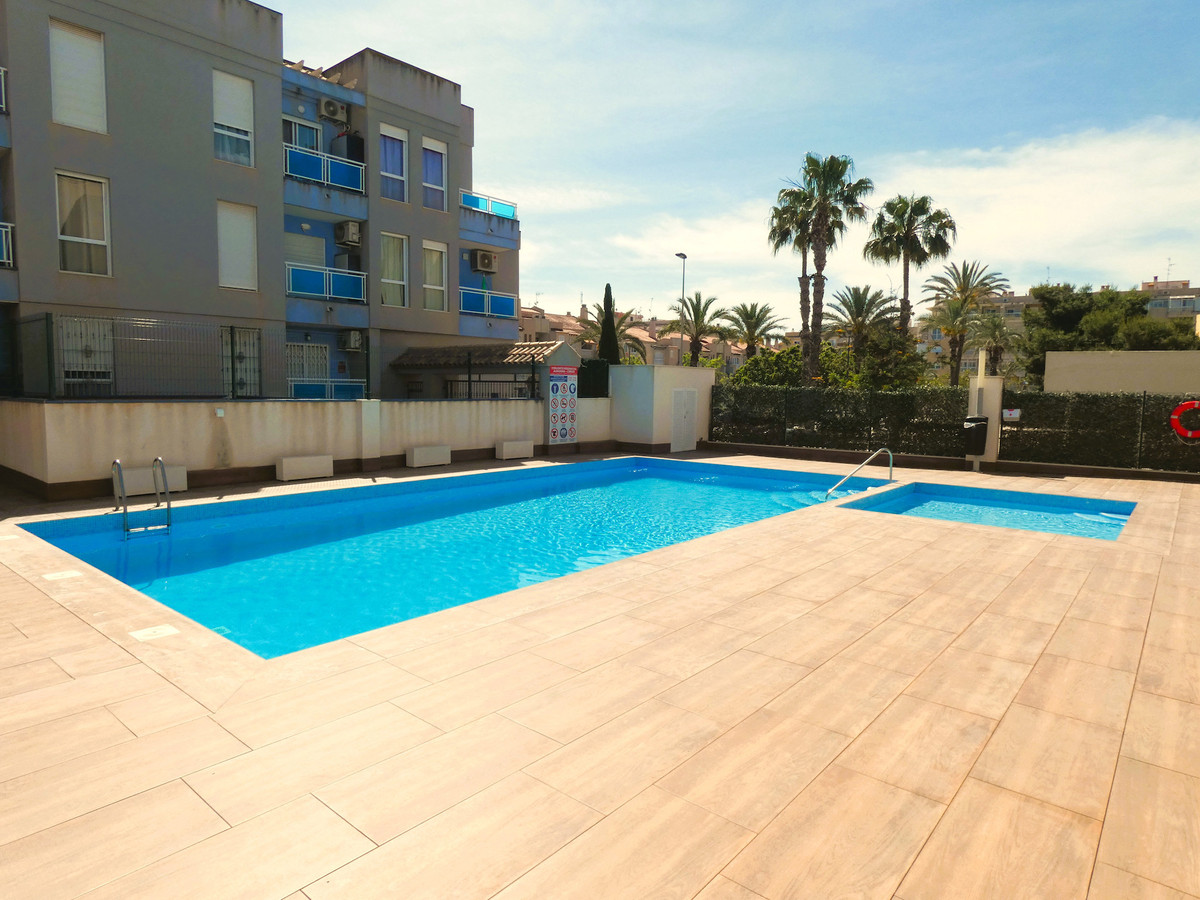 3 Bed Apartment for sale in Torrevieja Costa Blanca, Alicante, Spain