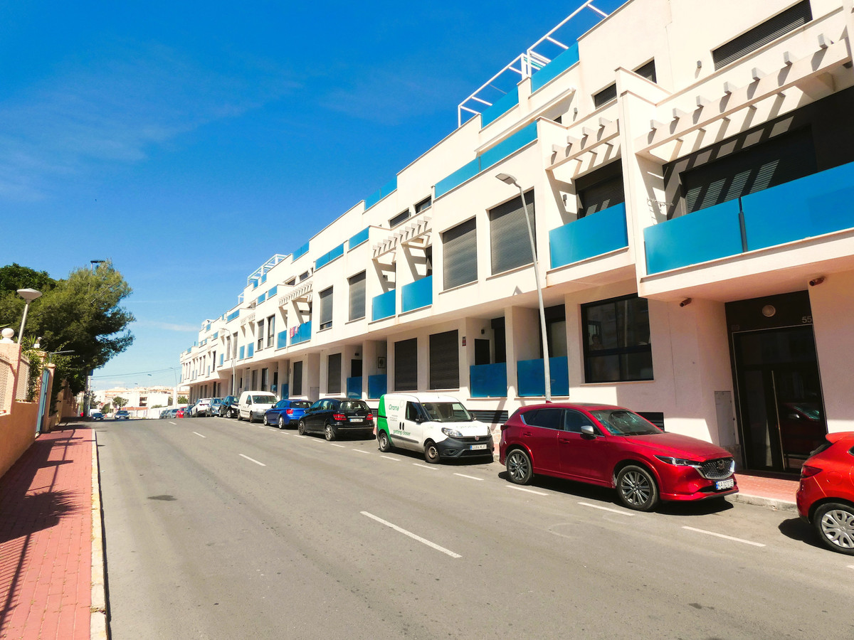 3 Bed Apartment for sale in Torrevieja Costa Blanca, Alicante, Spain