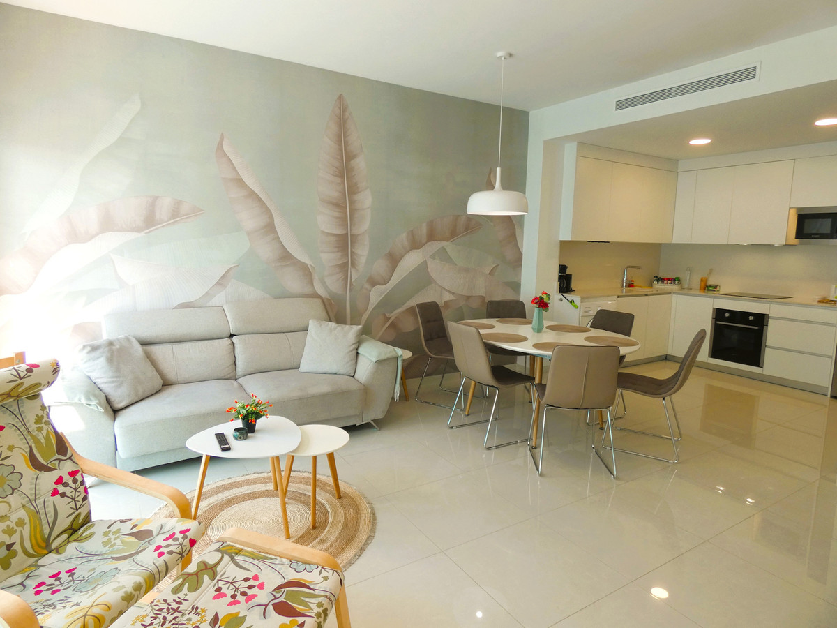 3 Bed Apartment for sale in Torrevieja Costa Blanca, Alicante, Spain
