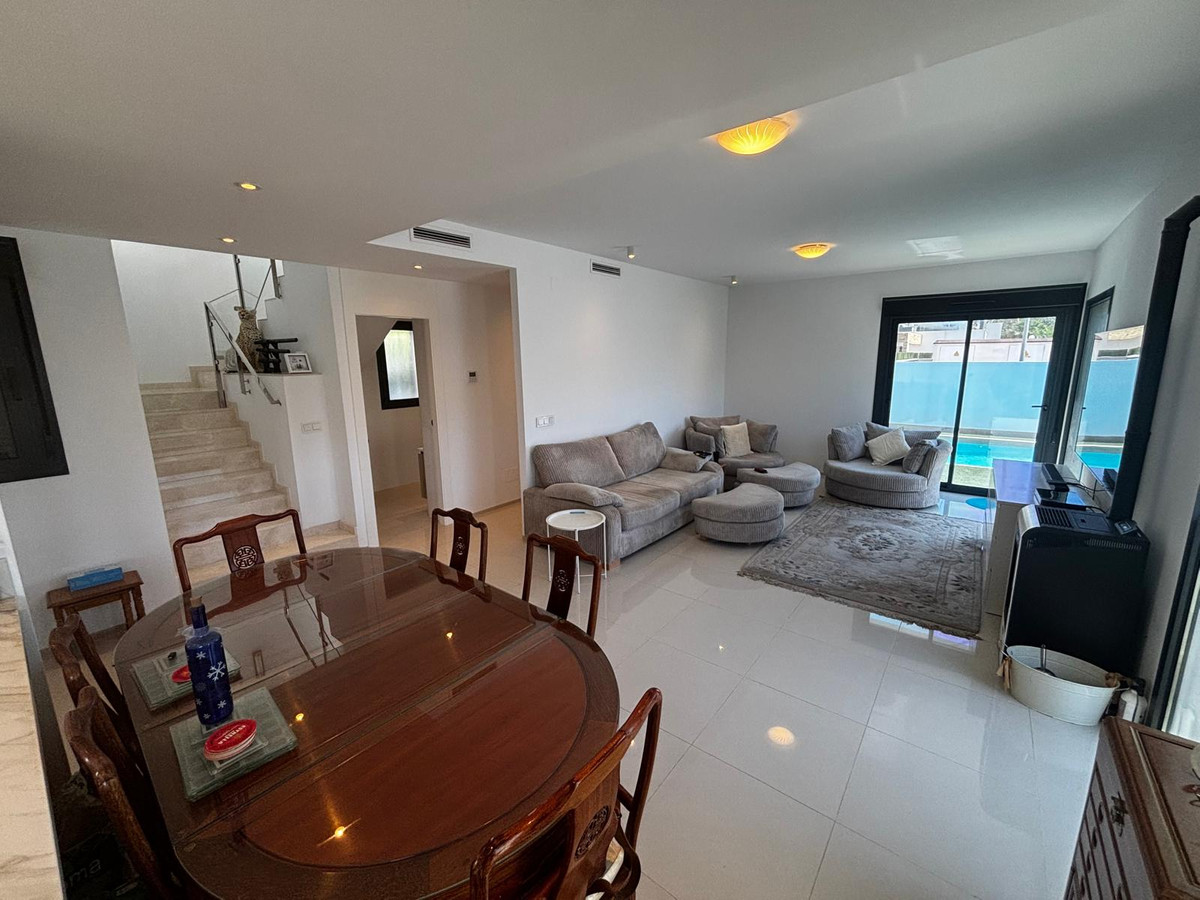4 Bed Townhouse for sale in Ciudad Quesada Costa Blanca, Alicante, Spain