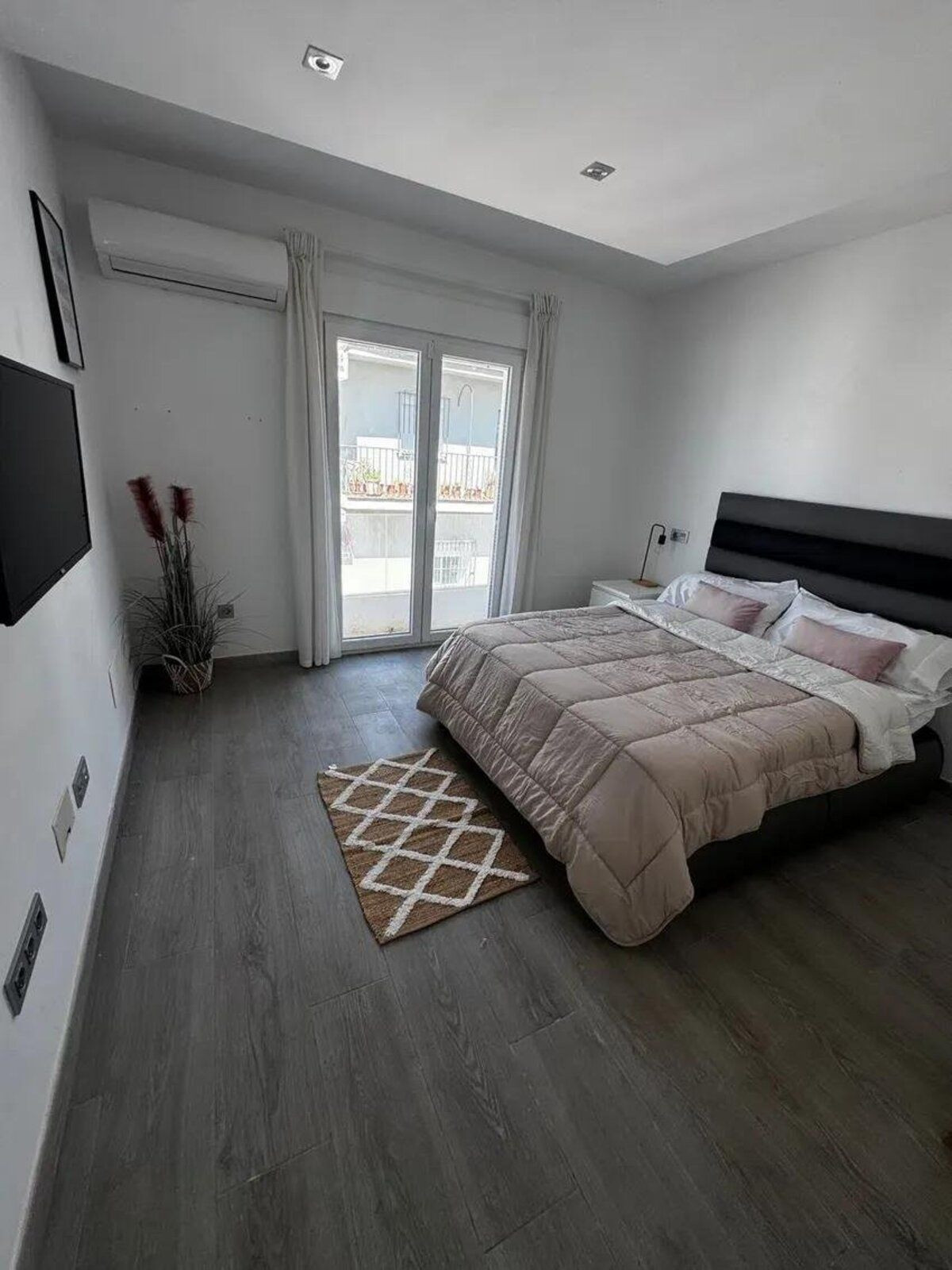 3 Bed Townhouse for sale in San Pedro De Alcántara Costa Del Sol, Málaga, Spain
