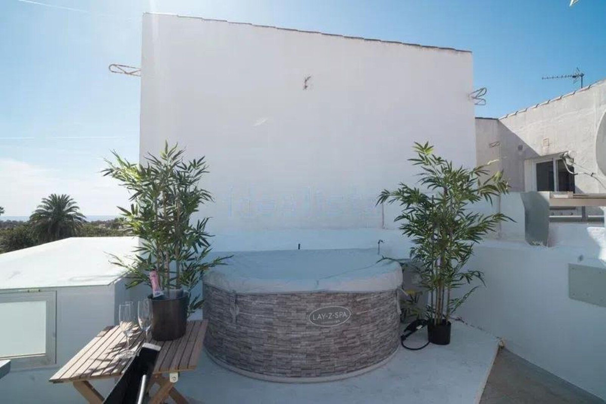 3 Bed Townhouse for sale in San Pedro De Alcántara Costa Del Sol, Málaga, Spain