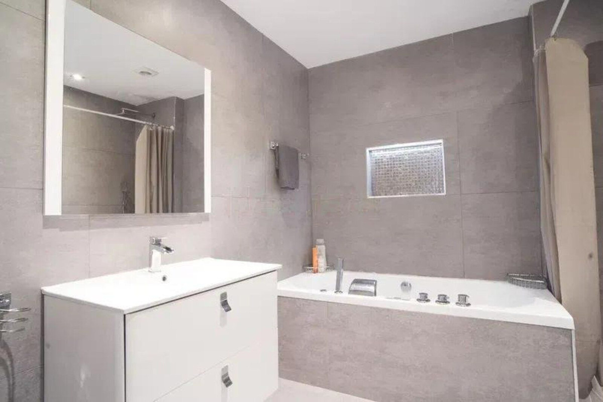 3 Bed Townhouse for sale in San Pedro De Alcántara Costa Del Sol, Málaga, Spain