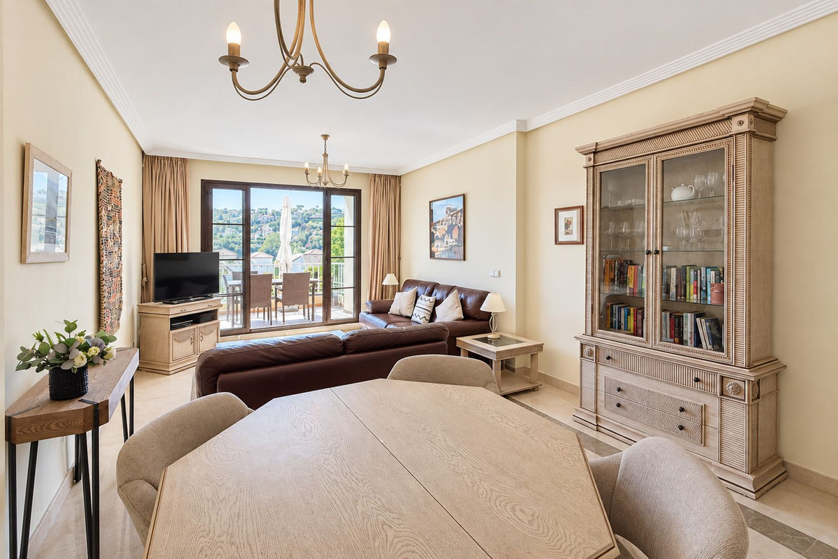 3 Bed Apartment for sale in Los Arqueros Costa Del Sol, Málaga, Spain