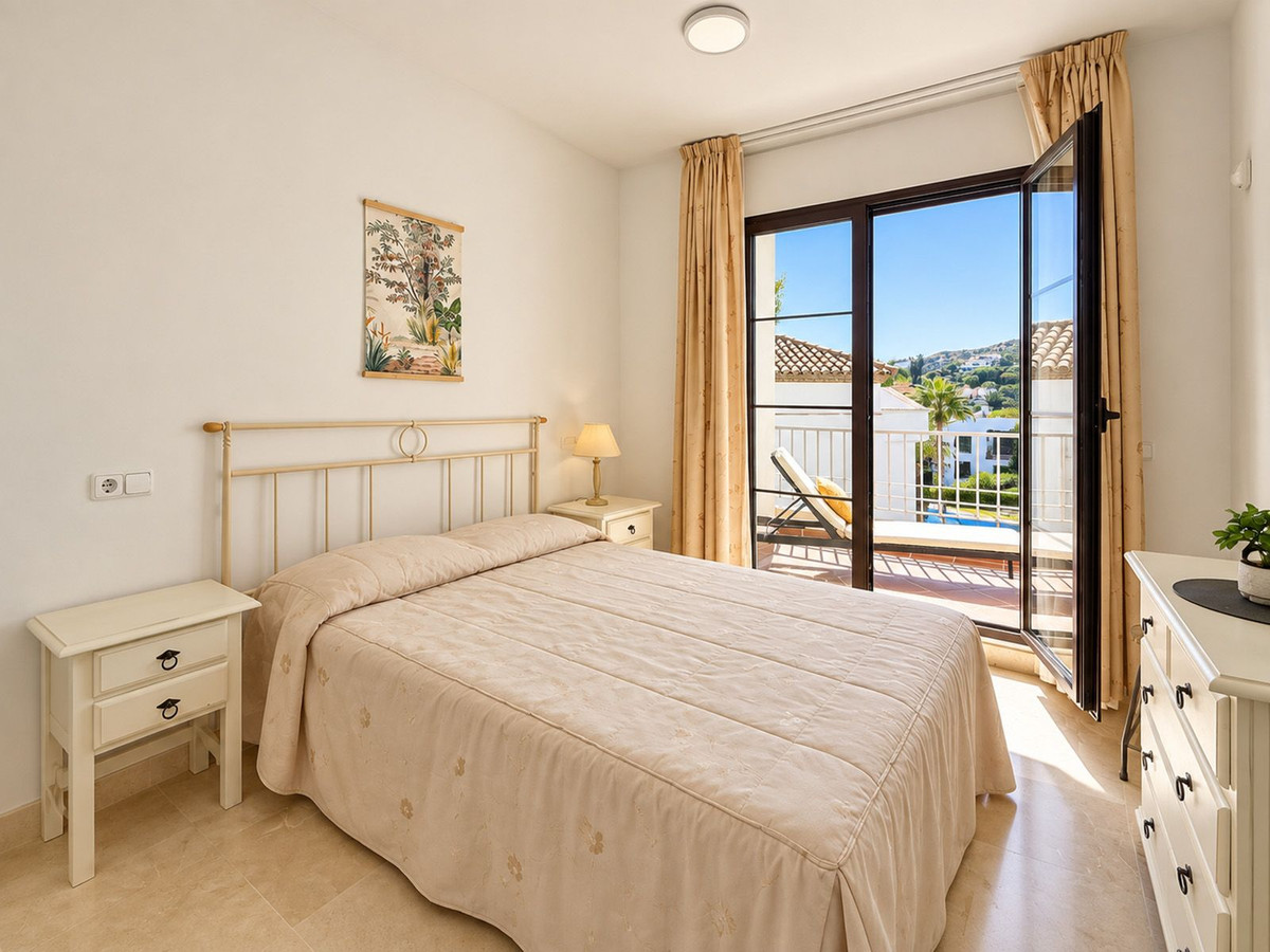 3 Bed Apartment for sale in Los Arqueros Costa Del Sol, Málaga, Spain