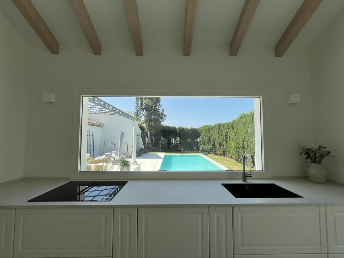 3 Bed Townhouse for sale in Guadalmina Alta Costa Del Sol, Málaga, Spain