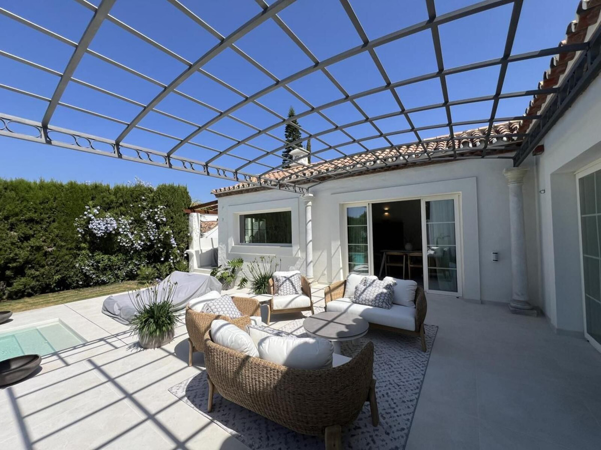 3 Bed Townhouse for sale in Guadalmina Alta Costa Del Sol, Málaga, Spain