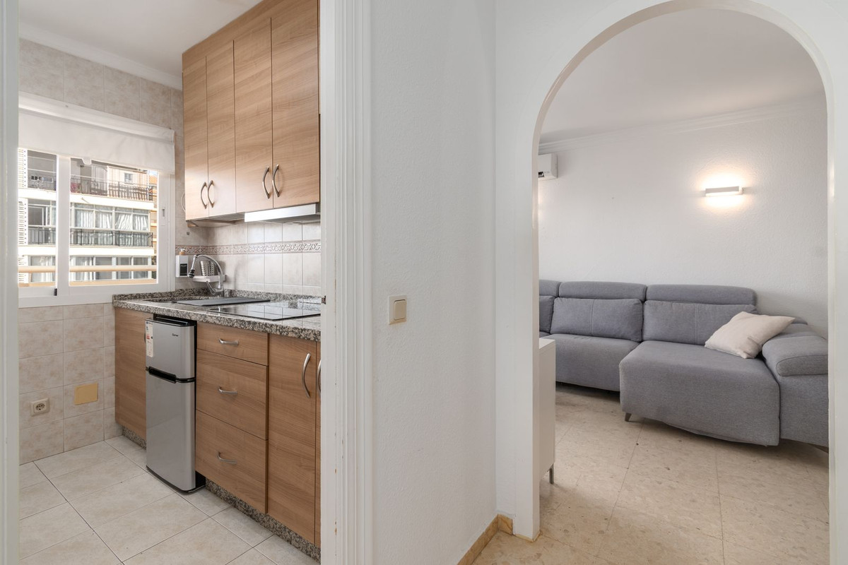 1 Bed Apartment for sale in Fuengirola Costa Del Sol, Málaga, Spain