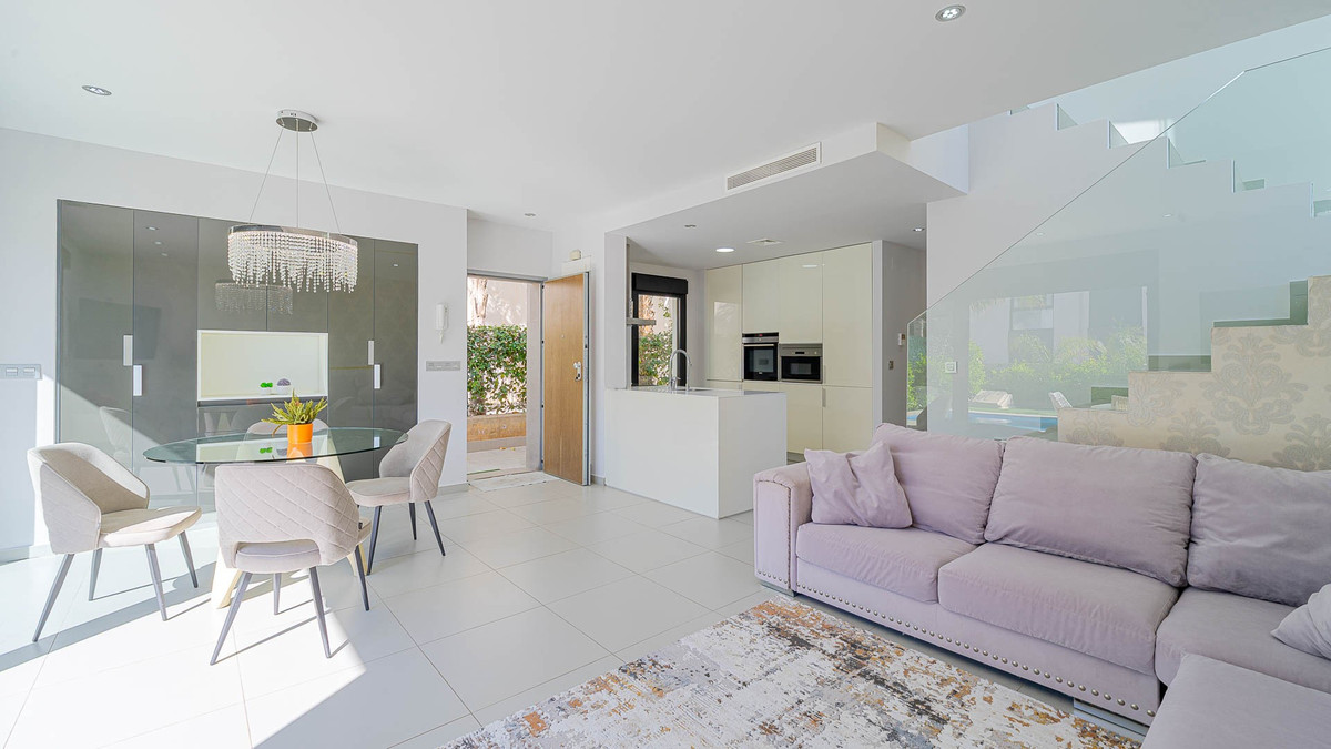 3 Bed Townhouse for sale in Ciudad Quesada Costa Blanca, Alicante, Spain