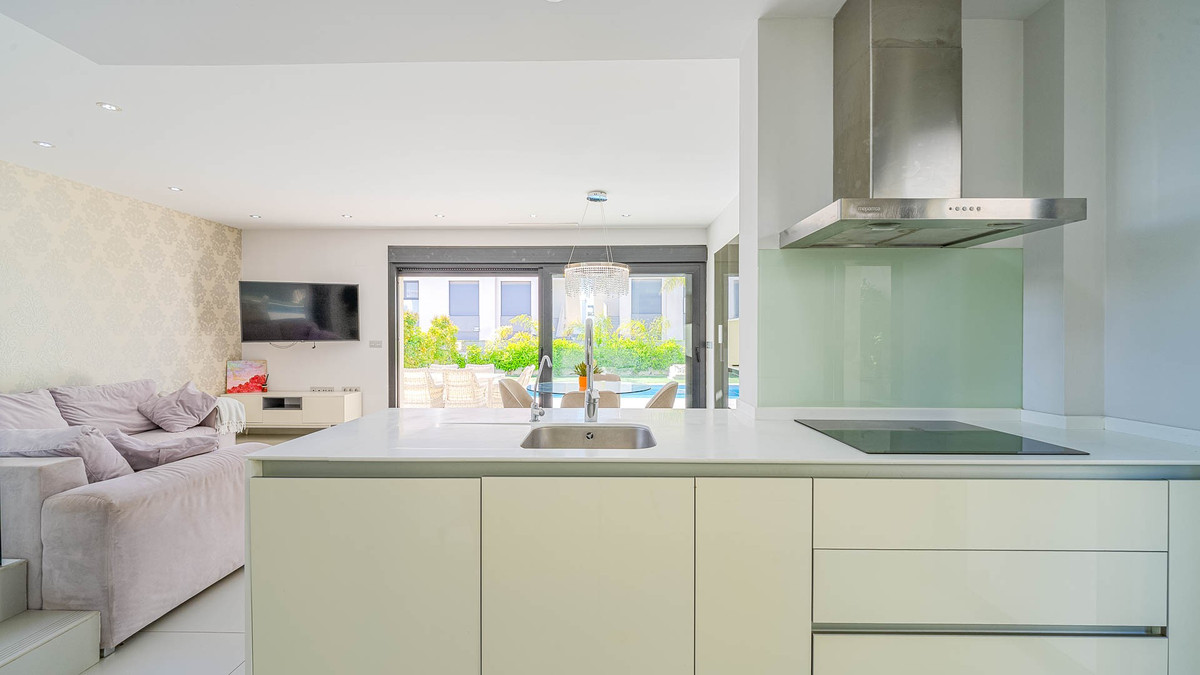 3 Bed Townhouse for sale in Ciudad Quesada Costa Blanca, Alicante, Spain