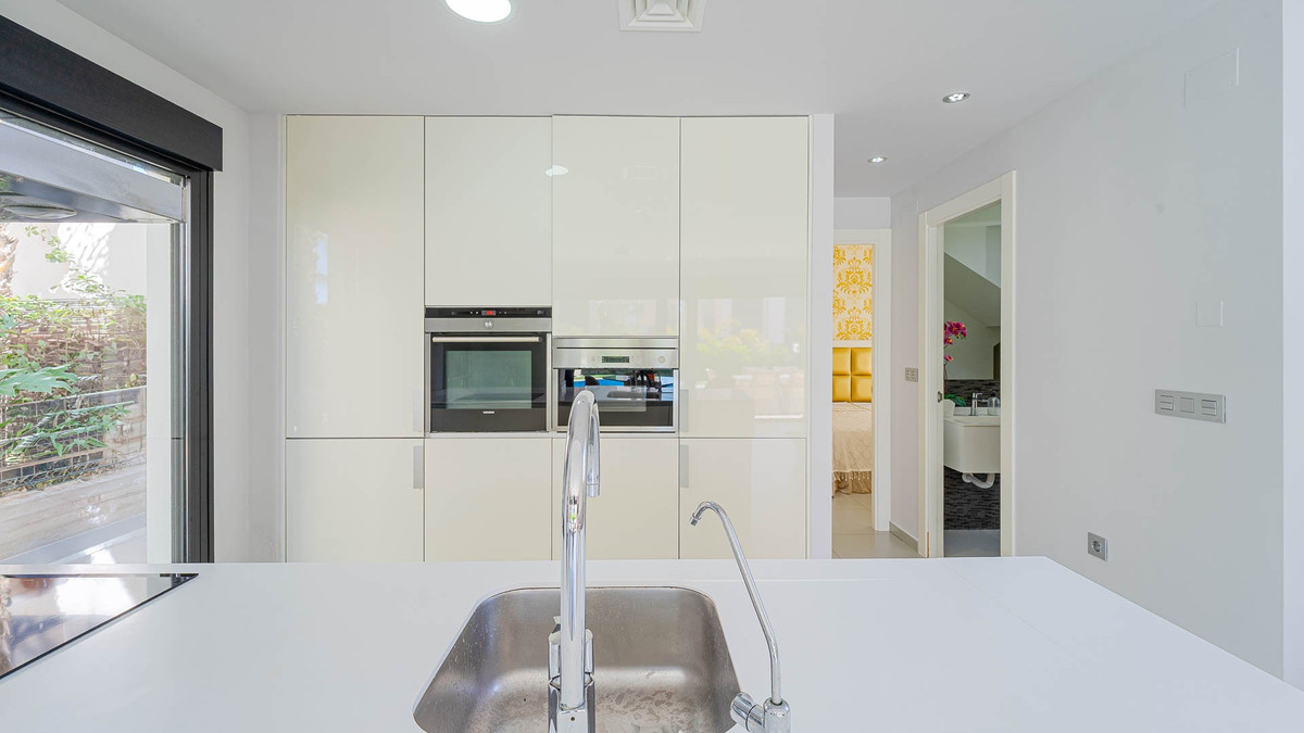 3 Bed Townhouse for sale in Ciudad Quesada Costa Blanca, Alicante, Spain