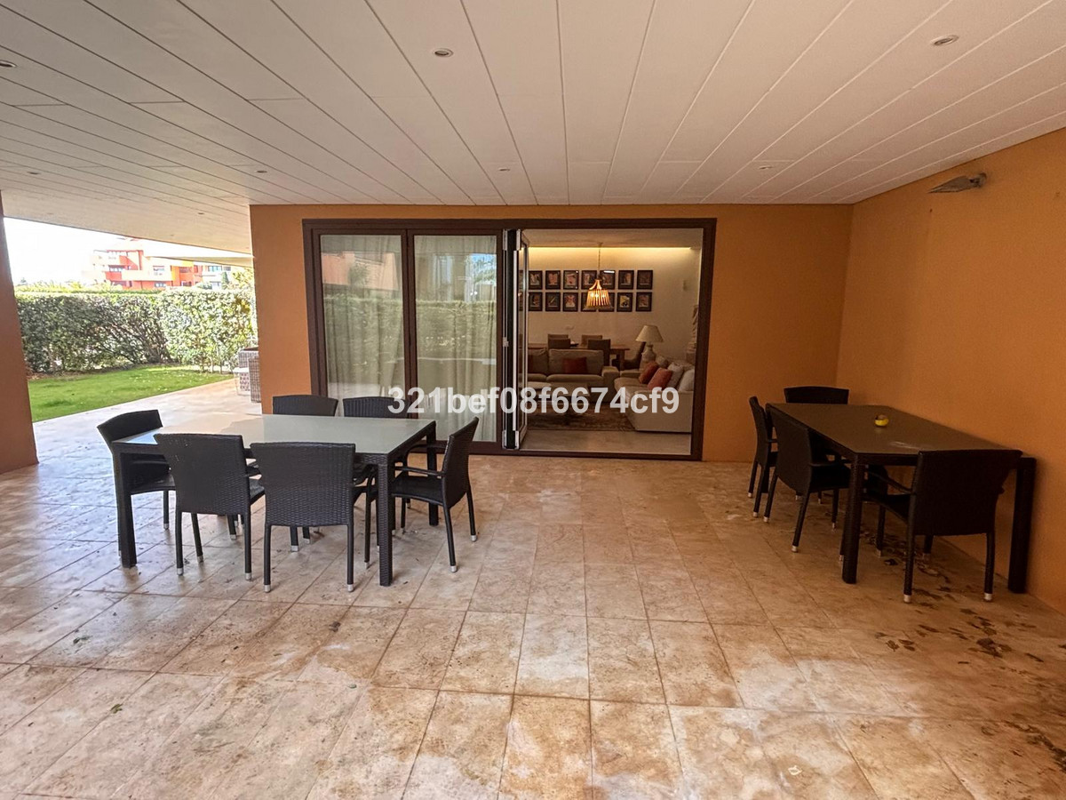 3 Bed Apartment for sale in Sotogrande Costa Del Sol, Cádiz, Spain