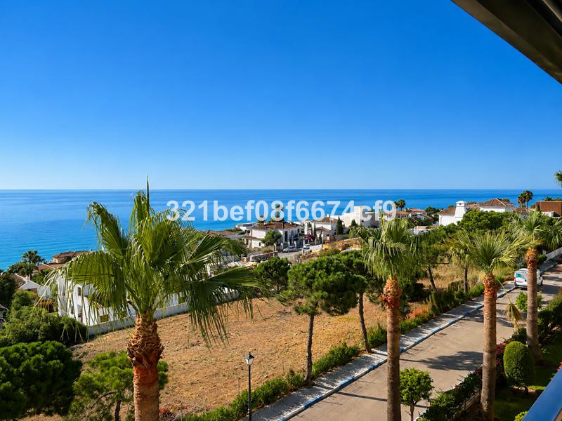 3 Bed Apartment for sale in San Luis De Sabinillas Costa Del Sol, Málaga, Spain