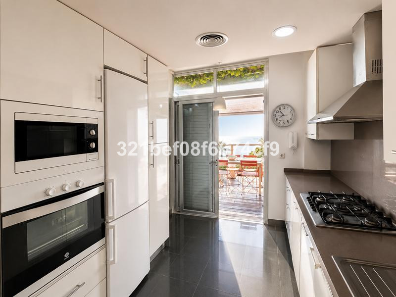 3 Bed Apartment for sale in San Luis De Sabinillas Costa Del Sol, Málaga, Spain